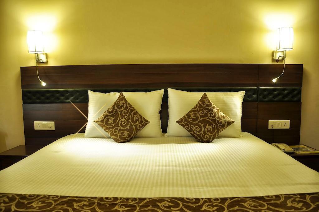 ג'איפור Hotel Empire Regency מראה חיצוני תמונה