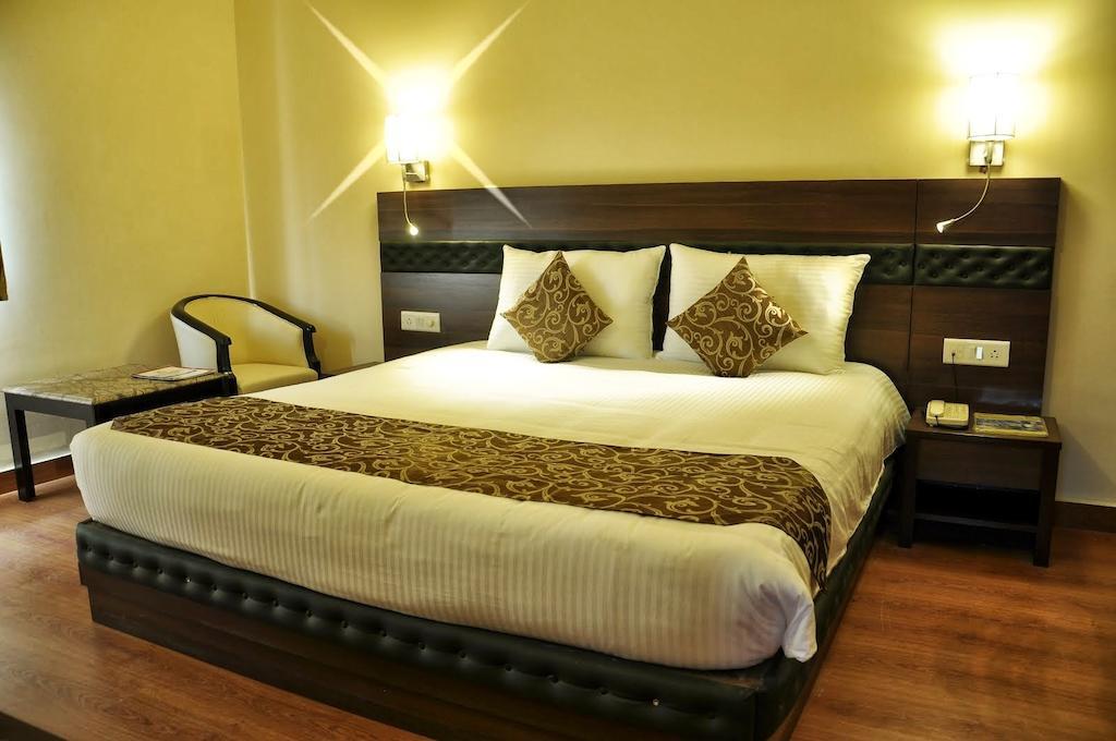 ג'איפור Hotel Empire Regency מראה חיצוני תמונה