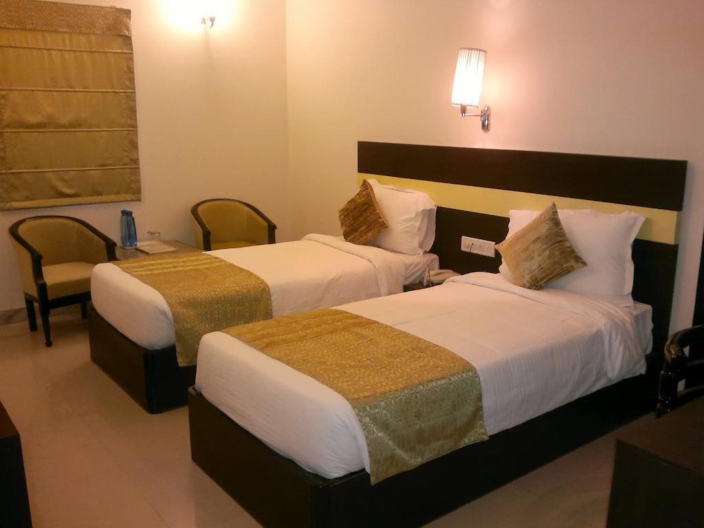 ג'איפור Hotel Empire Regency מראה חיצוני תמונה
